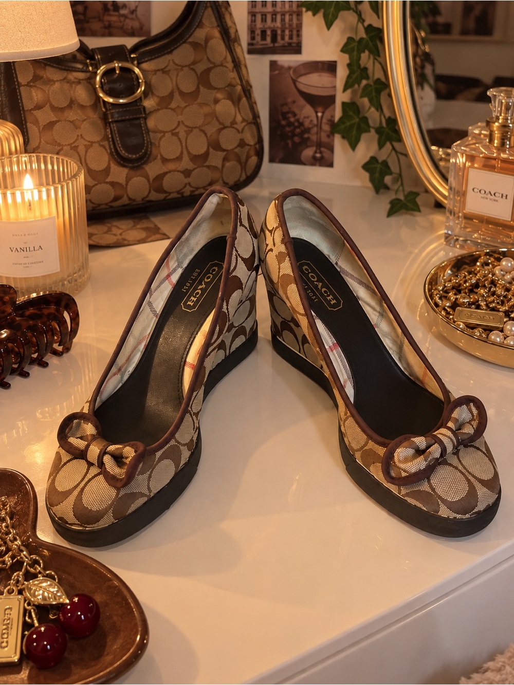 RARE Vintage Y2K Coach Signature C Monogram Brown Wedge Heels Bow
